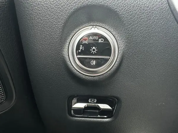 Mercedes-Benz C 220 d AMG Line 17