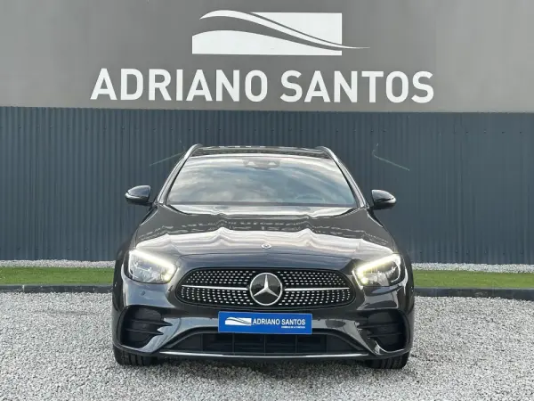 Mercedes-Benz E 300 de AMG Line 2
