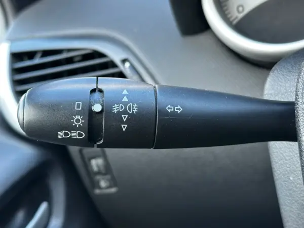 Peugeot 207 1.6 HDi Sport 15