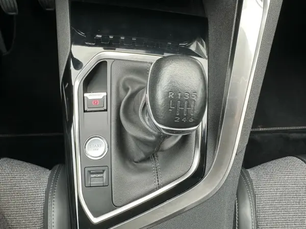 Peugeot 3008 1.6 BlueHDi Allure 12