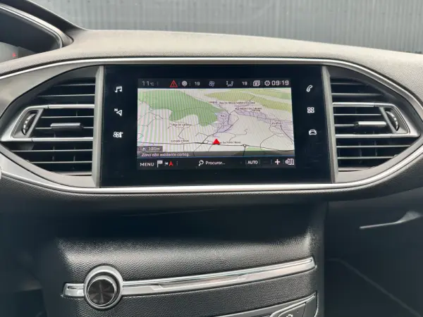 Peugeot 308 SW 1.5 BlueHDi GT Line 9