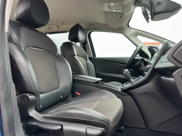 Renault Grand Scénic 1.5 dCi Dynamique S SS 18
