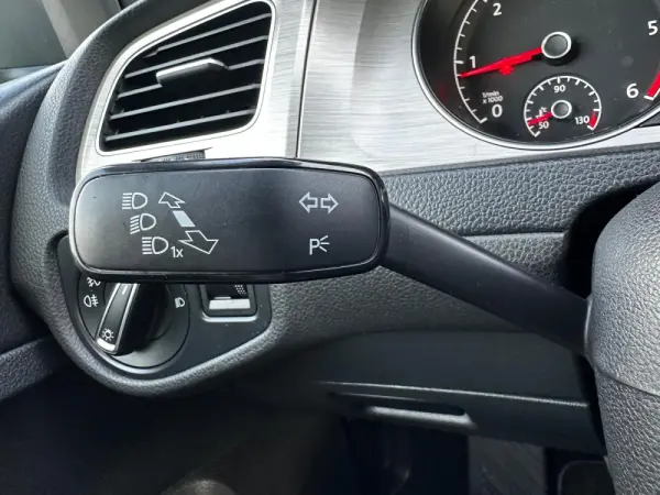 Volkswagen Golf Variant 1.6 TDi Confortline 16