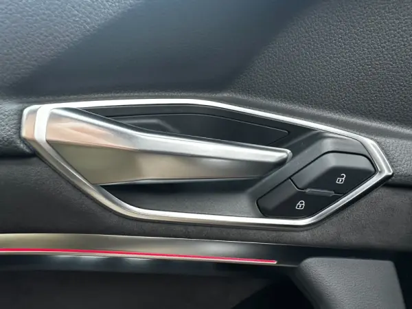 Audi e-tron 55 quattro 26