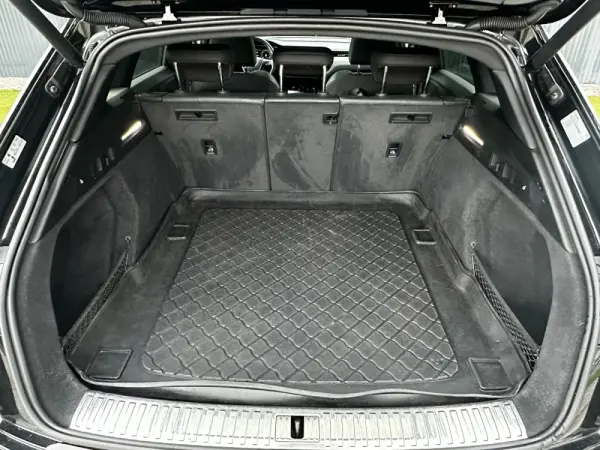 Audi e-tron 55 quattro 30