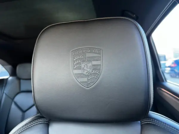 Porsche Macan S PDK 25