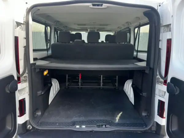 Renault Trafic 2.0 Blue dCi L2H2 Advance Increased Payload 21