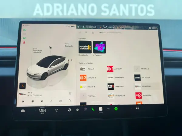 Tesla Model 3 Long Range RWD Business 16