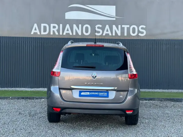 Renault Scénic 1.5 dCi Bose Edition SS 5