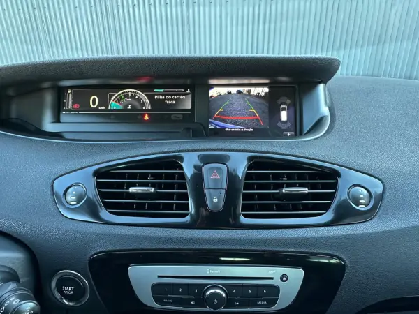Renault Scénic 1.5 dCi Bose Edition SS 12