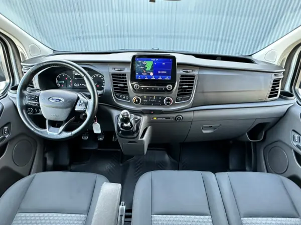 Ford Transit Custom Custom 340 L2H1 2.0 DCI 11