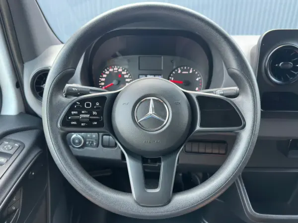 Mercedes-Benz Sprinter Compacta HA 9G-TRONIC 14
