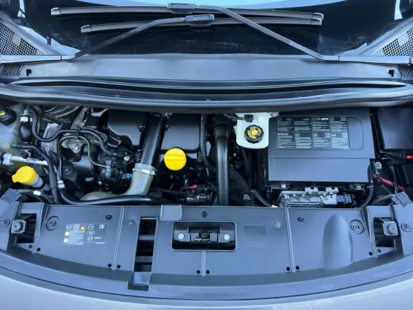 Renault Scénic 1.5 dCi Bose Edition SS 27