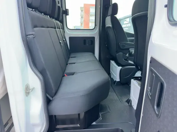 Mercedes-Benz Sprinter Compacta HA 9G-TRONIC 10