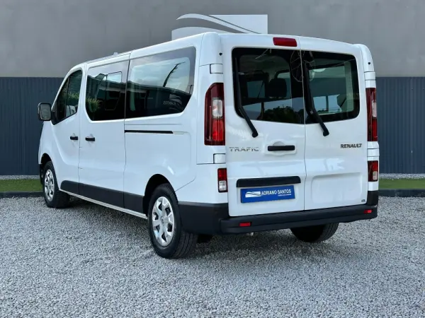 Renault Trafic 2.0 Blue dCi L2 Grand SpaceClass 5