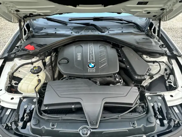 BMW 320 d Pack M 21