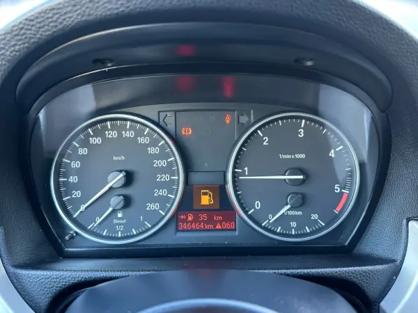 BMW 318 d Blue Performance 16