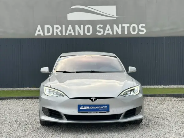 Tesla Model S Performance 2