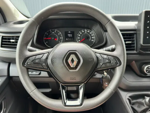 Renault Trafic 2.0 DCI L2 LONGA 15