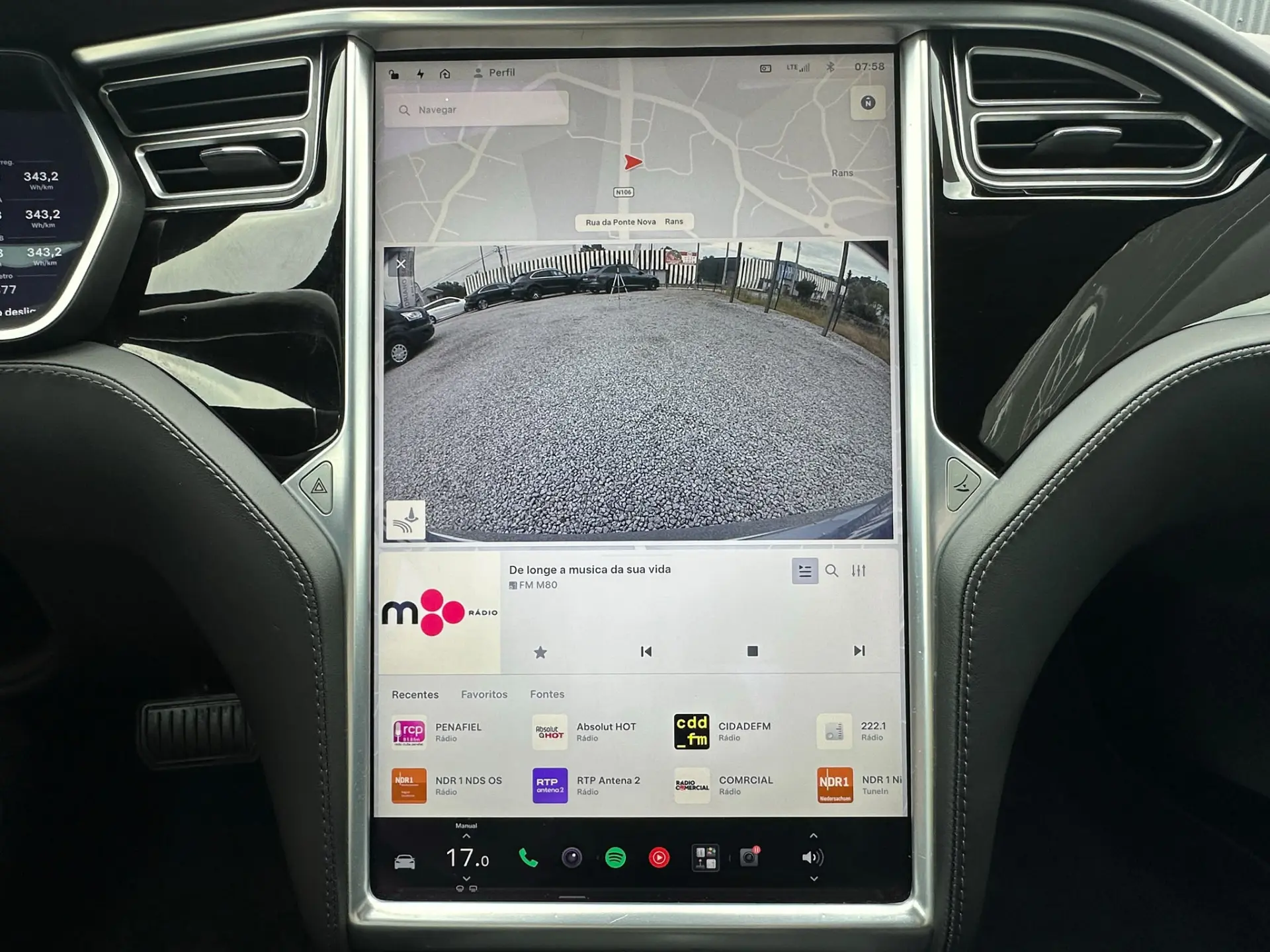 Tesla Model S Performance 13