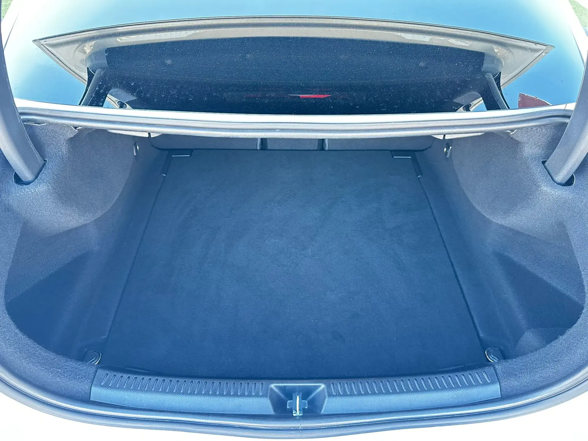 Mercedes-Benz A 180 Limousine d AMG Line Aut. 23