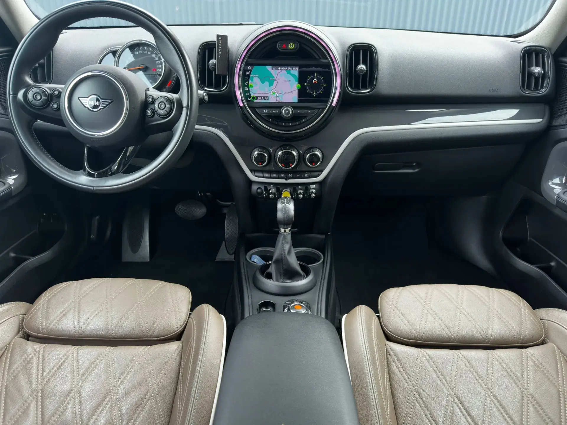 MINI Countryman Cooper SE ALL4 Auto 8