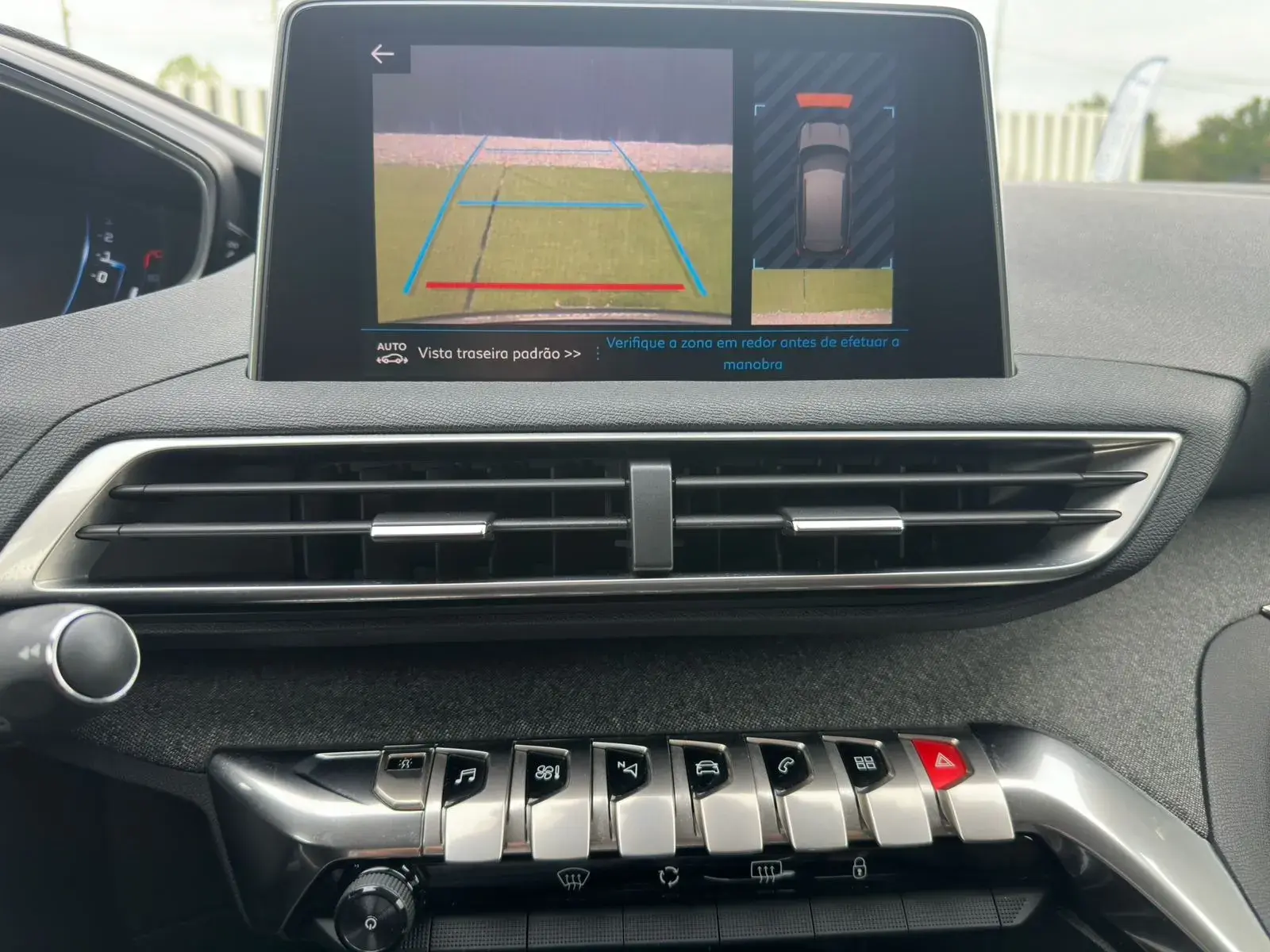 Peugeot 3008 1.6 BlueHDi Allure 9