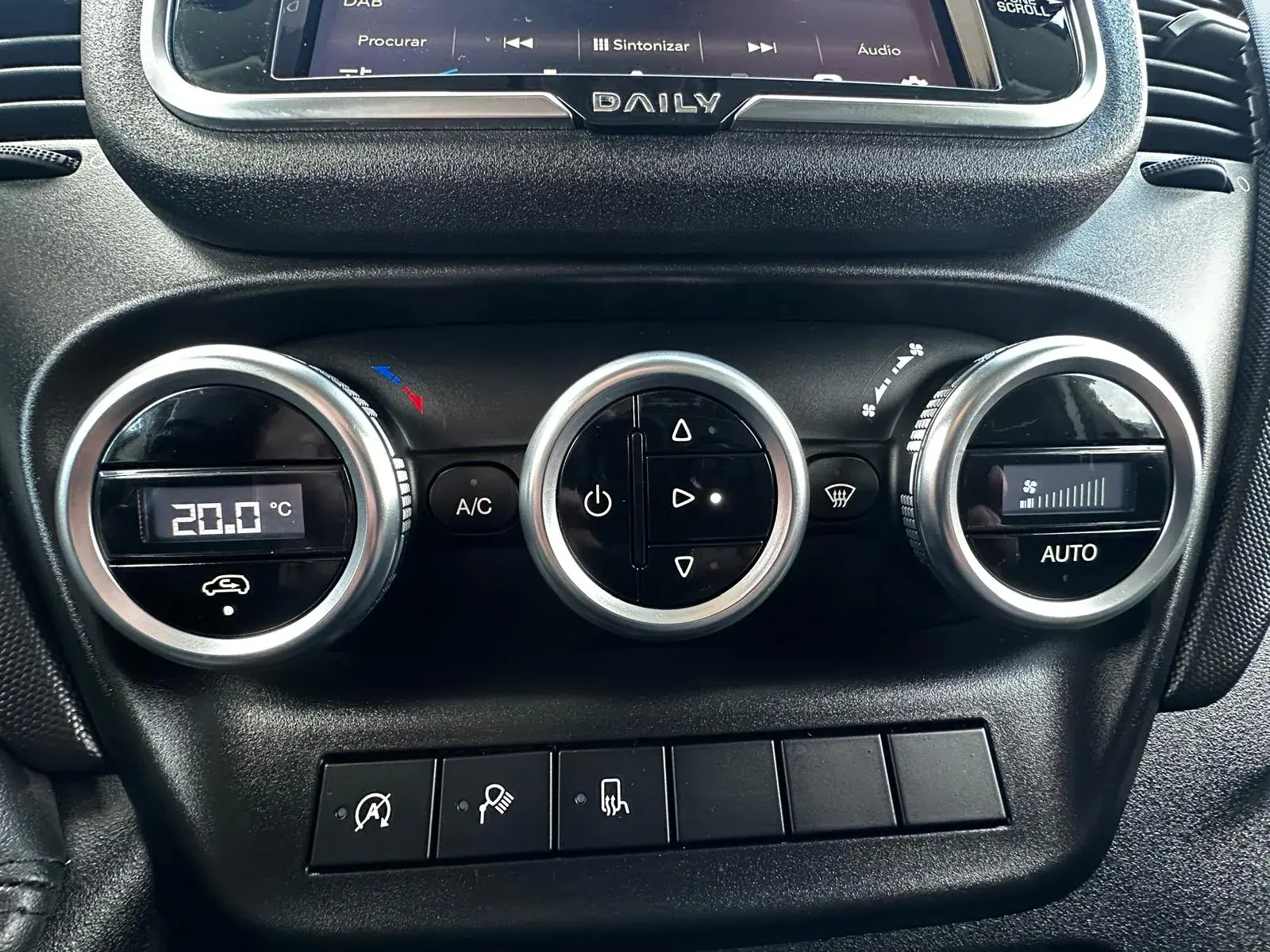 Iveco Daily Outro 12