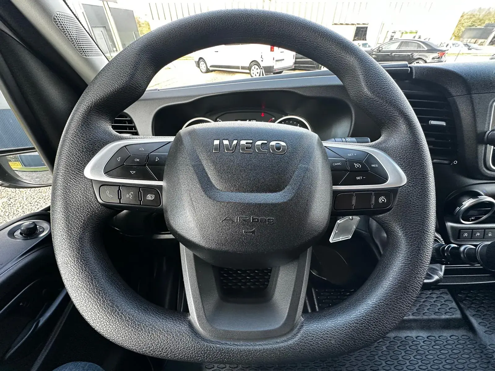 Iveco Daily Outro 14