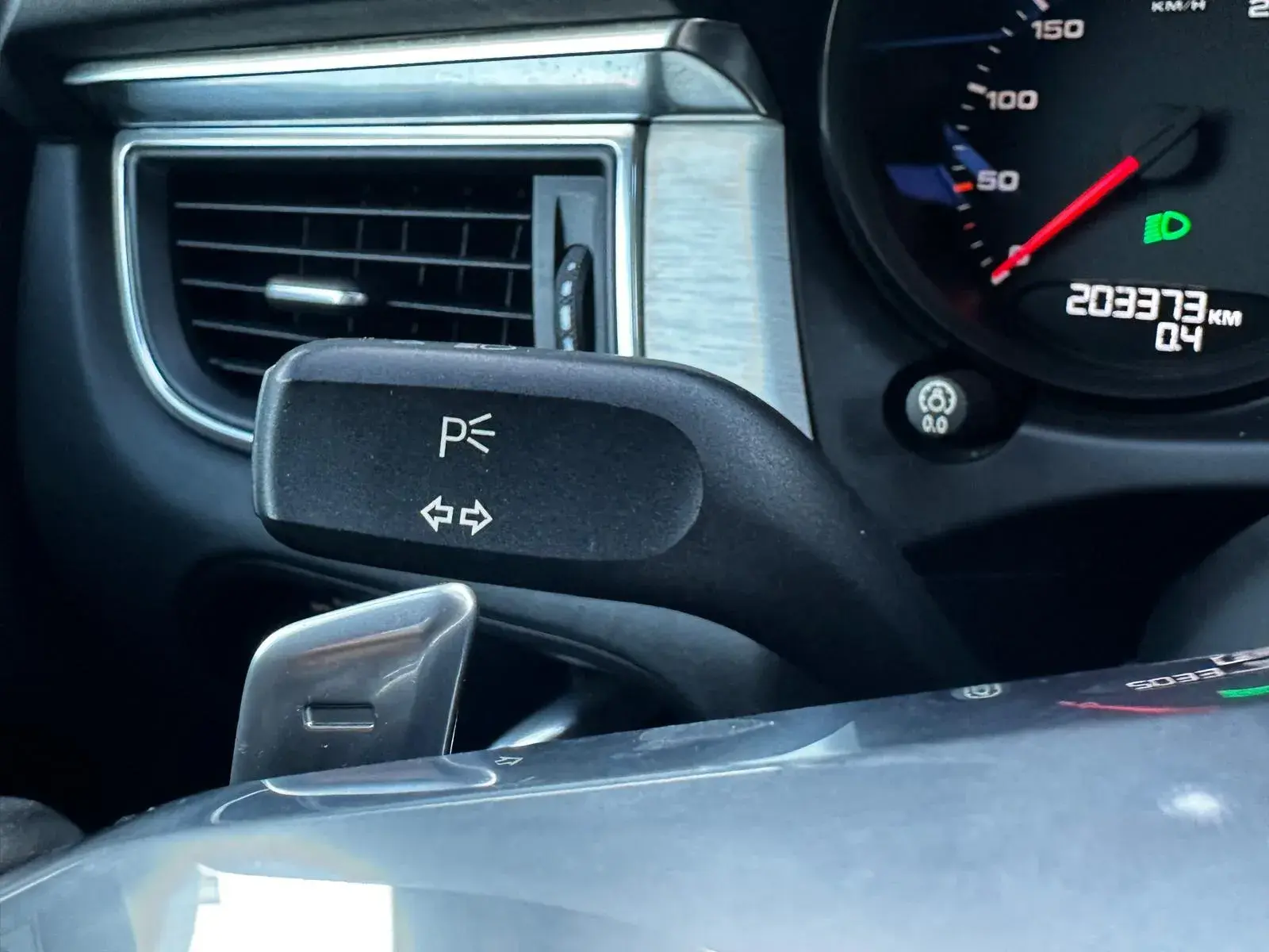 Porsche Macan S PDK 19