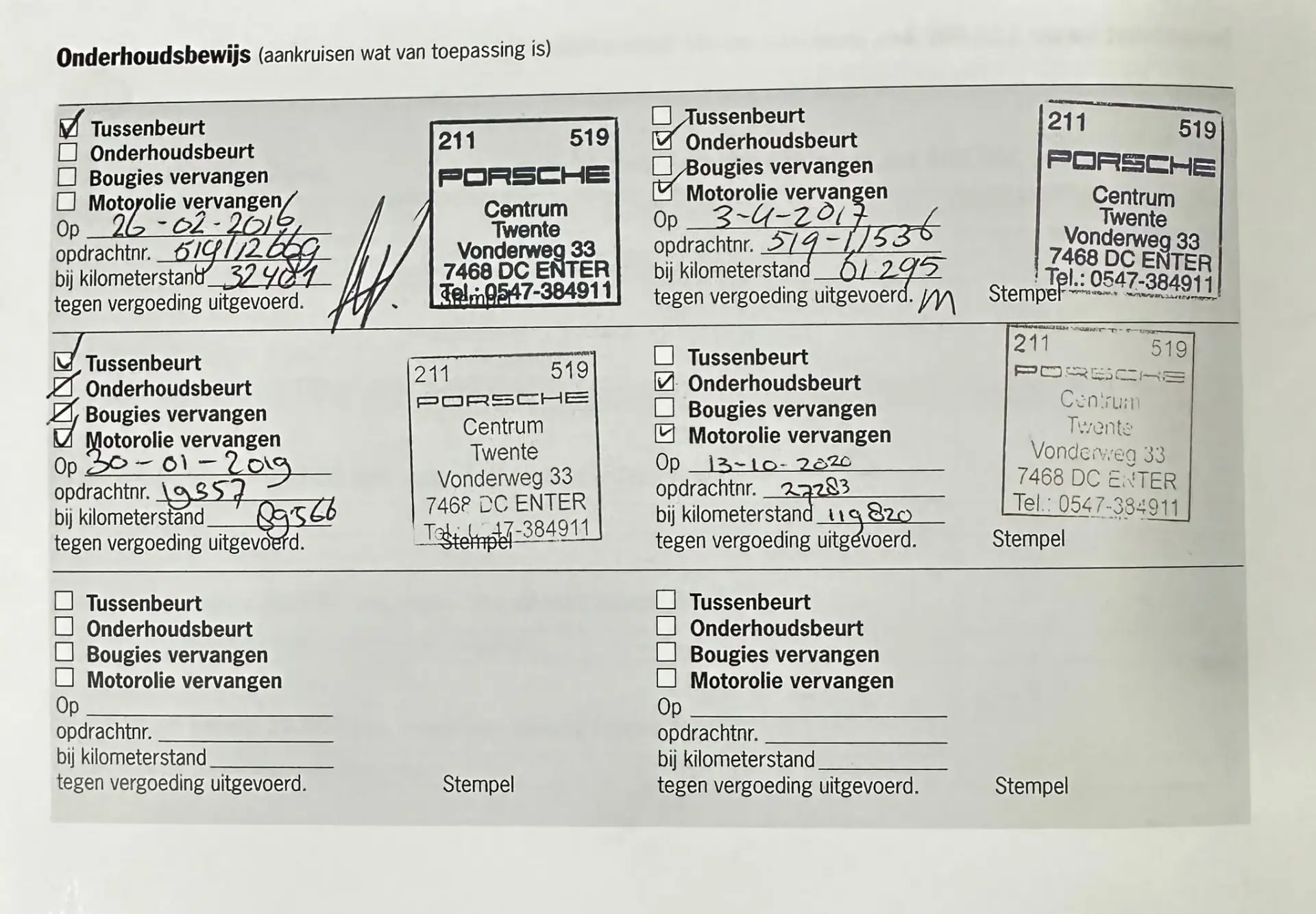 Porsche Macan S PDK 32