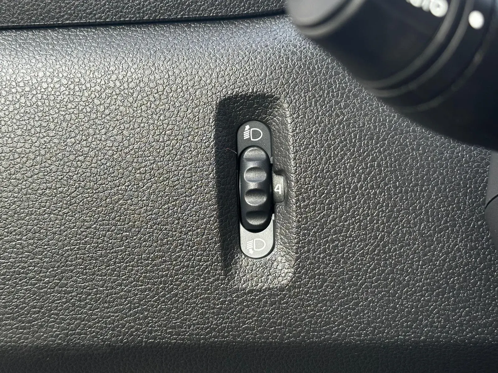 Renault Master L3H1 VA Base 20