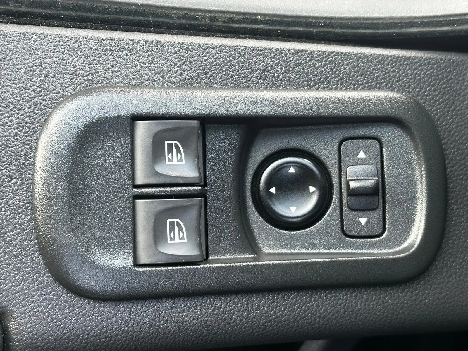 Renault Master L3H1 VA Base 21