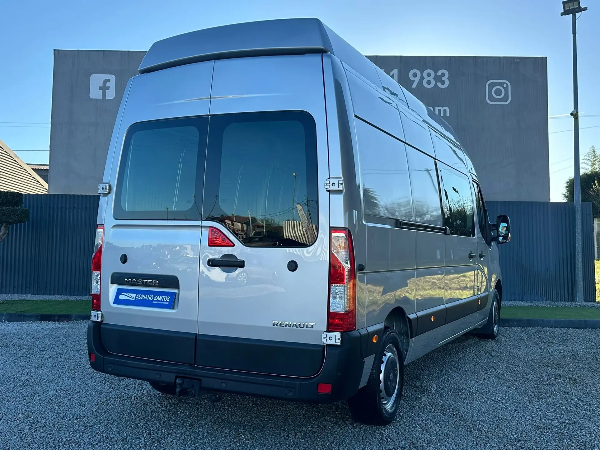 Renault Master Outro 6