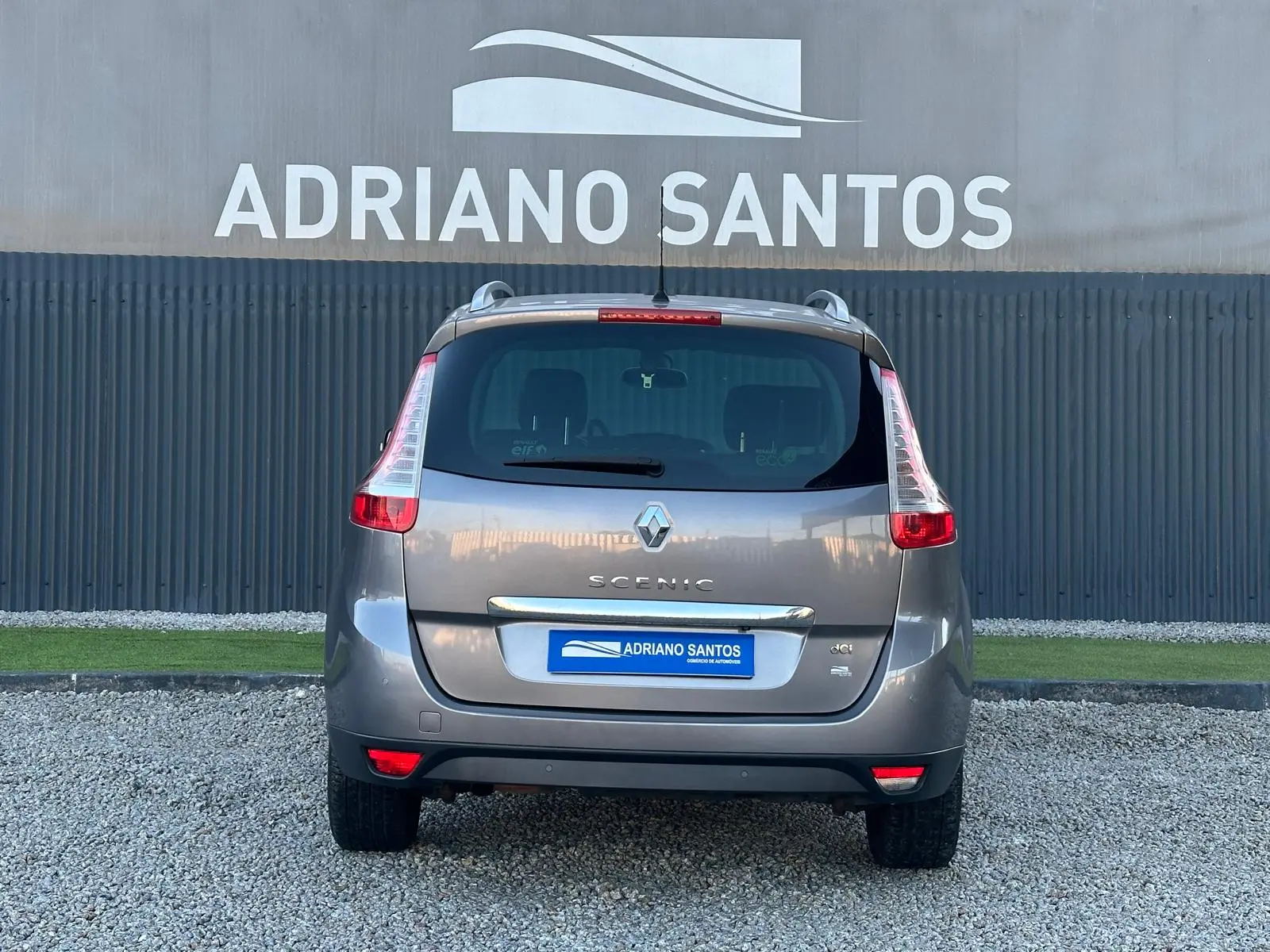 Renault Scénic 1.5 dCi Bose Edition SS 5