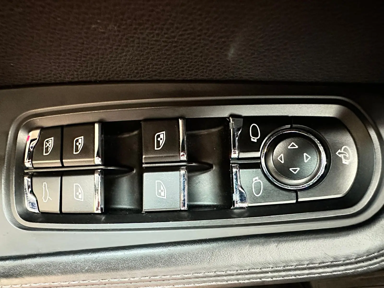 Porsche Macan S PDK 28