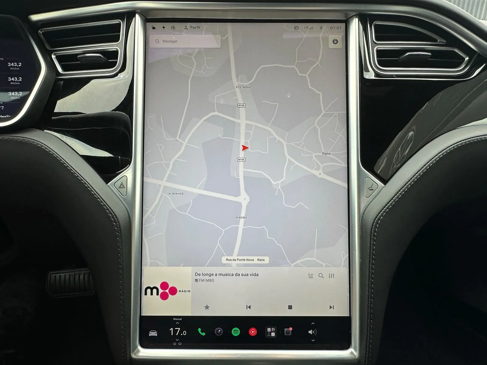 Tesla Model S Performance 11