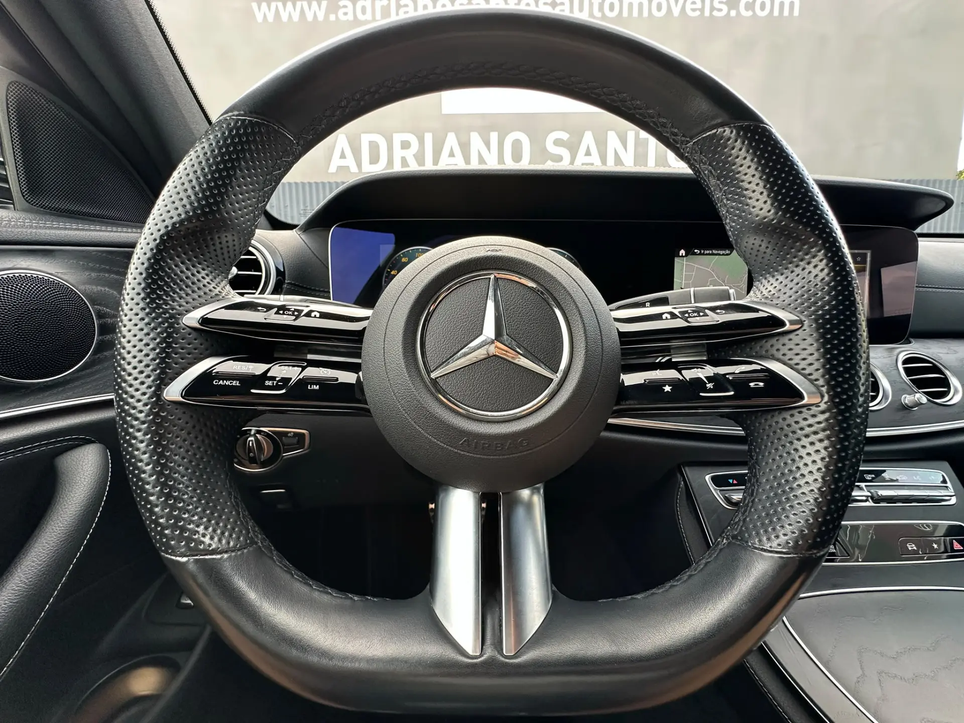 Mercedes-Benz E 300 de AMG Line 18