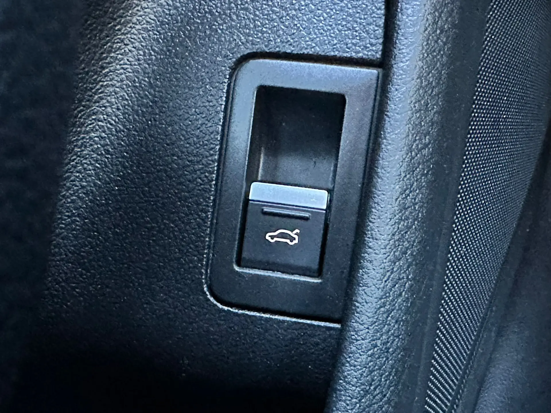 Audi A6 Avant 40 TDI S line S tronic 26