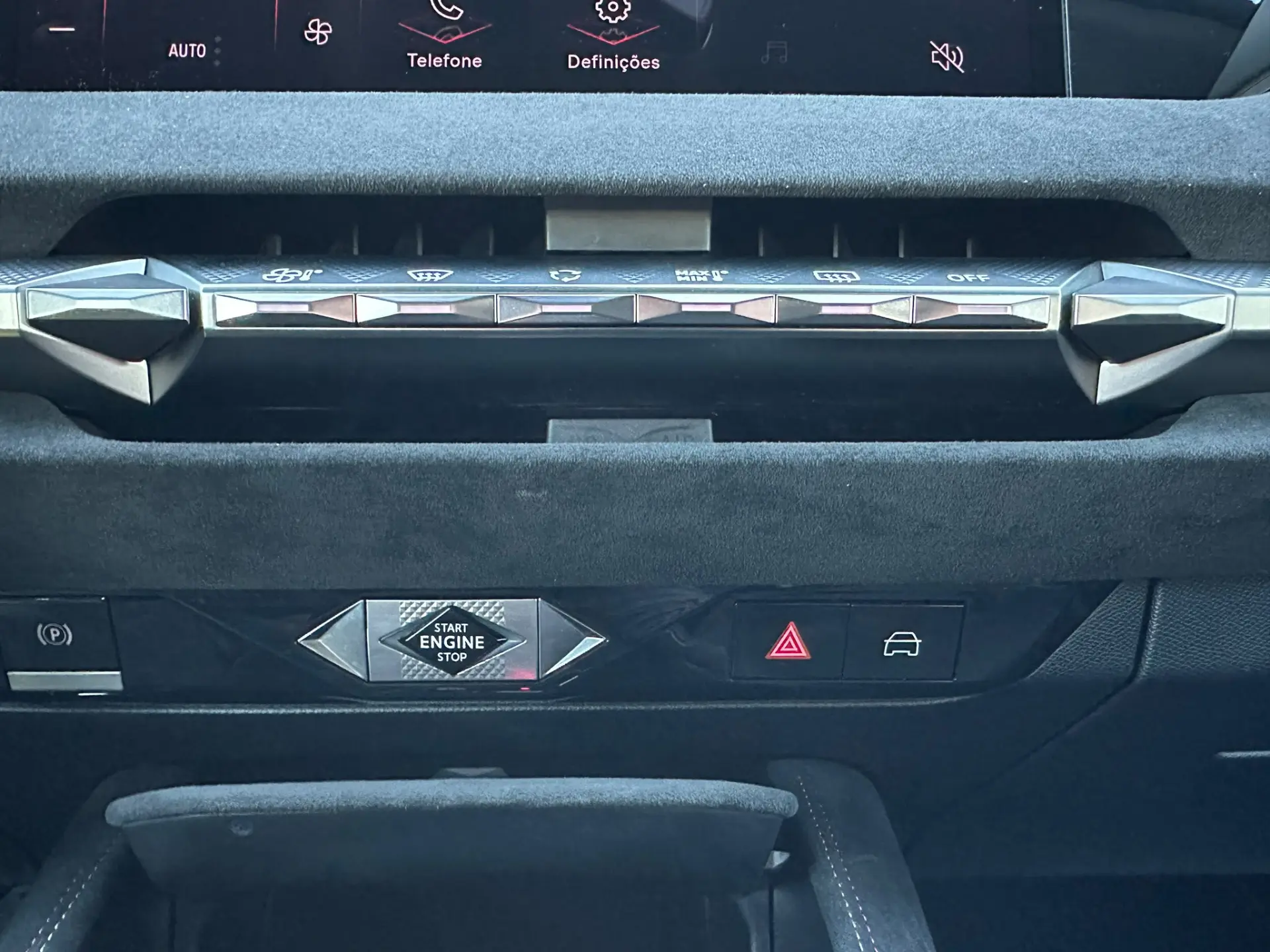 DS DS4 E-Tense Performance Line EAT8 13