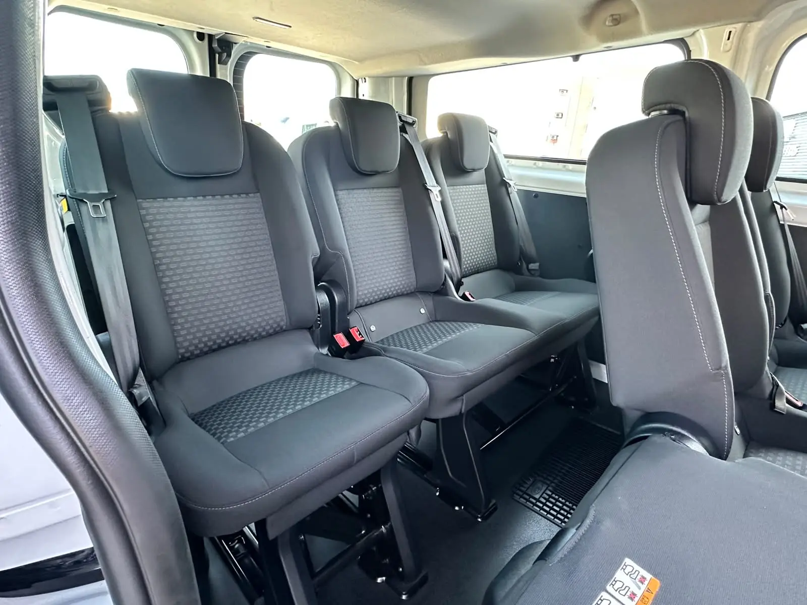 Ford Transit Custom Custom 340 L2H1 2.0 DCI 10