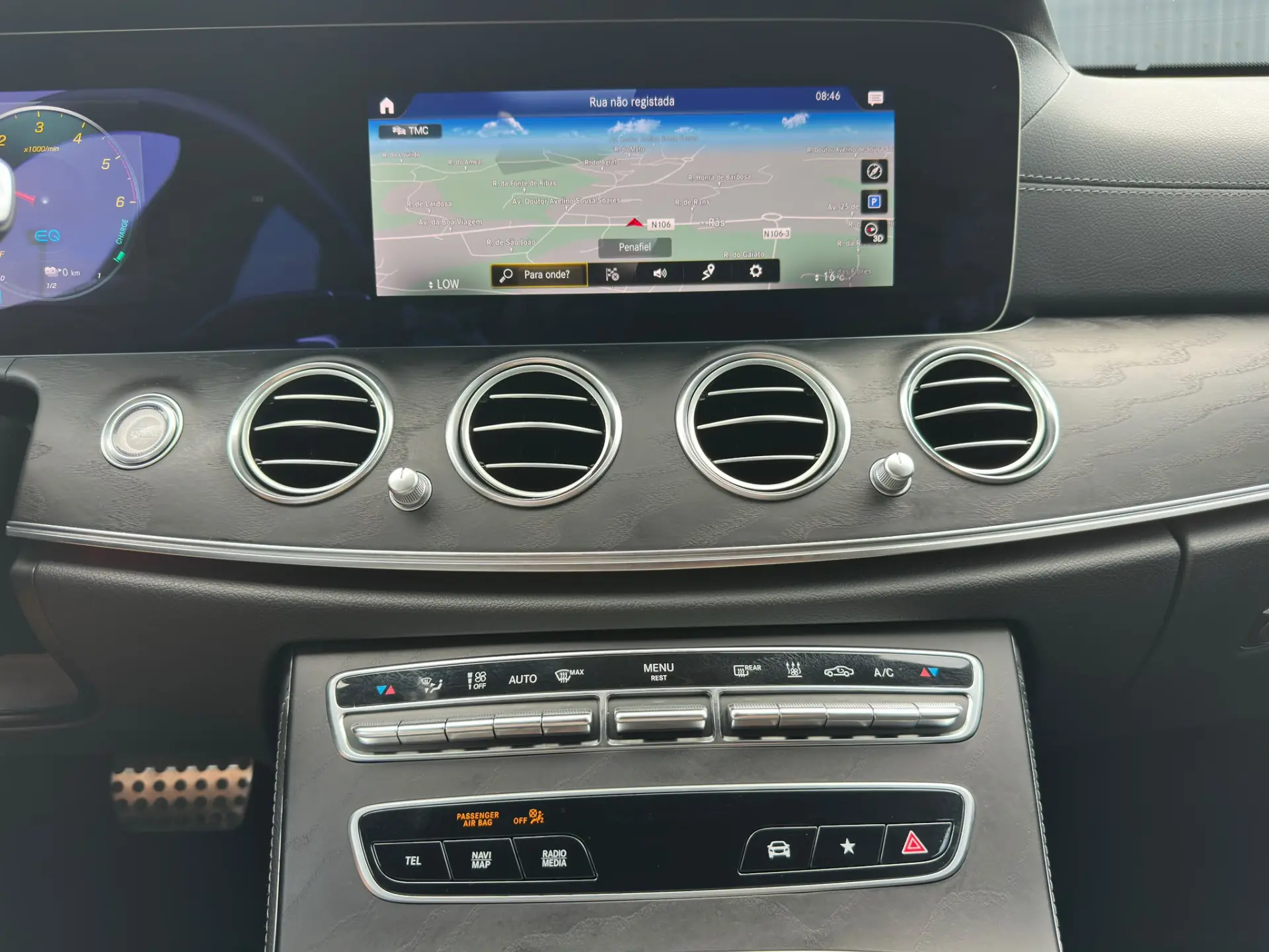 Mercedes-Benz E 300 de AMG Line 15
