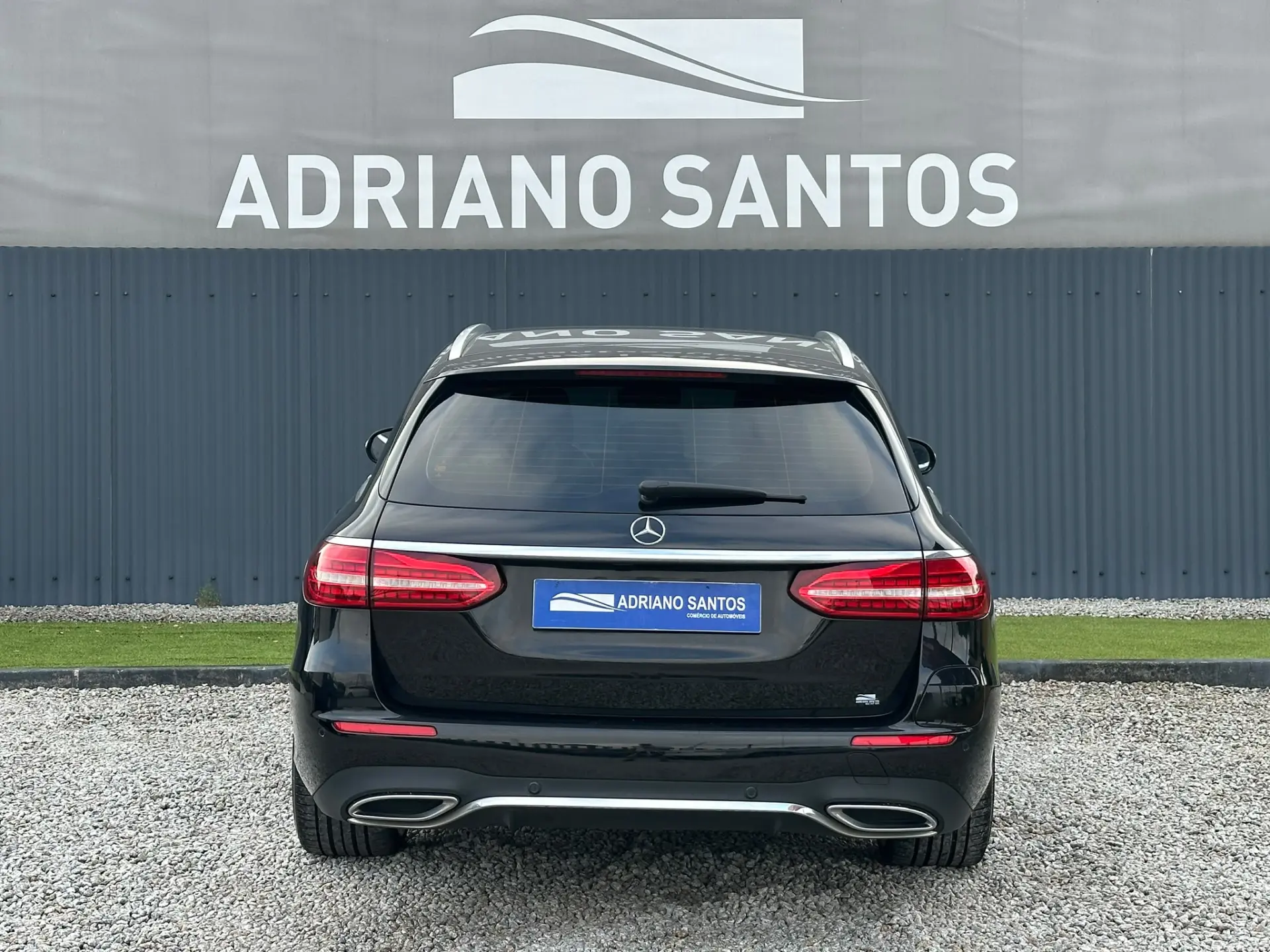 Mercedes-Benz E 300 de AMG Line 6