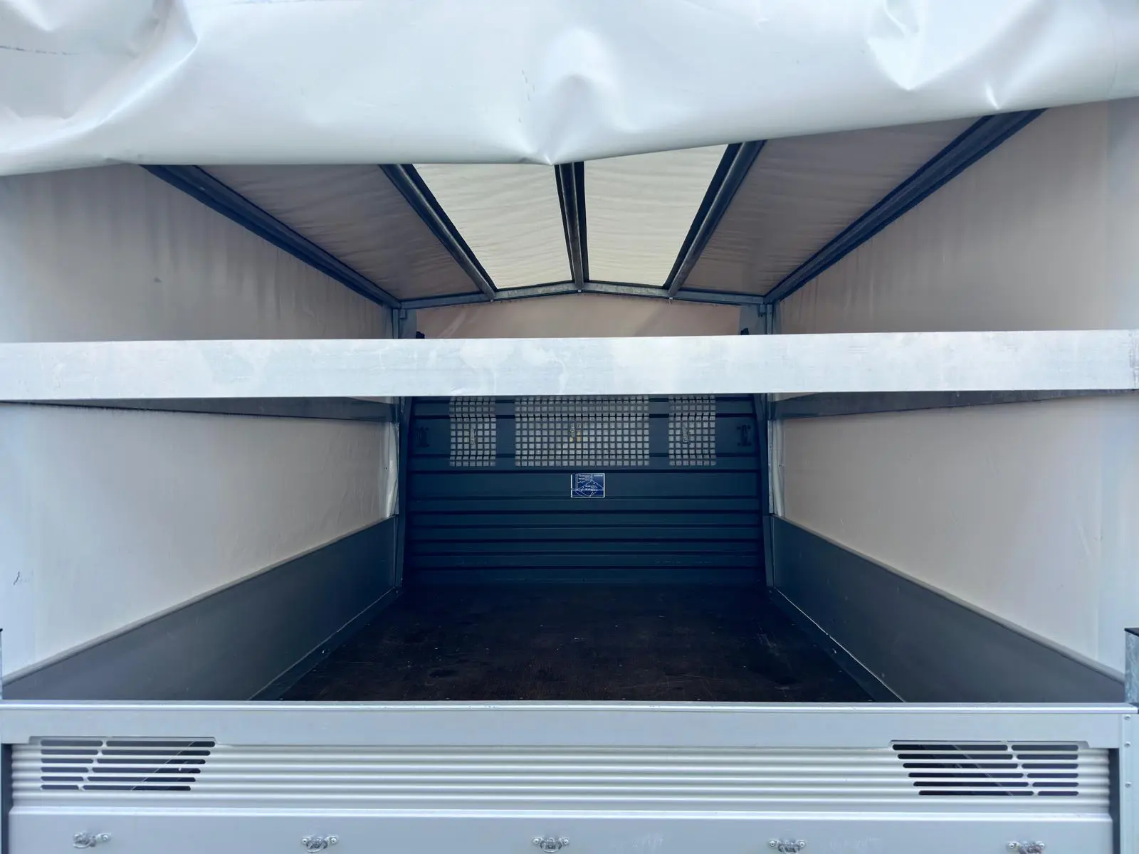 Ford Transit L2 VA MH Base 21