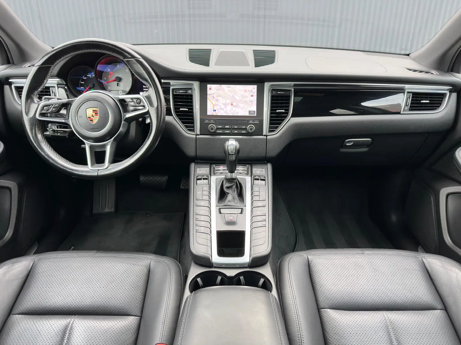 Porsche Macan S PDK 14