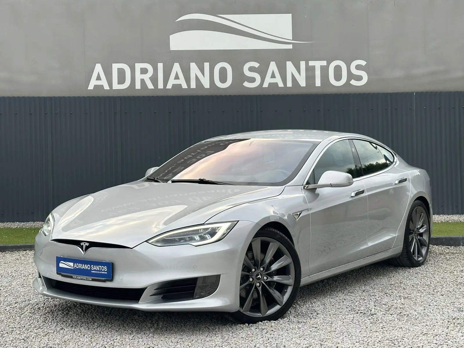 Tesla Model S Performance 3