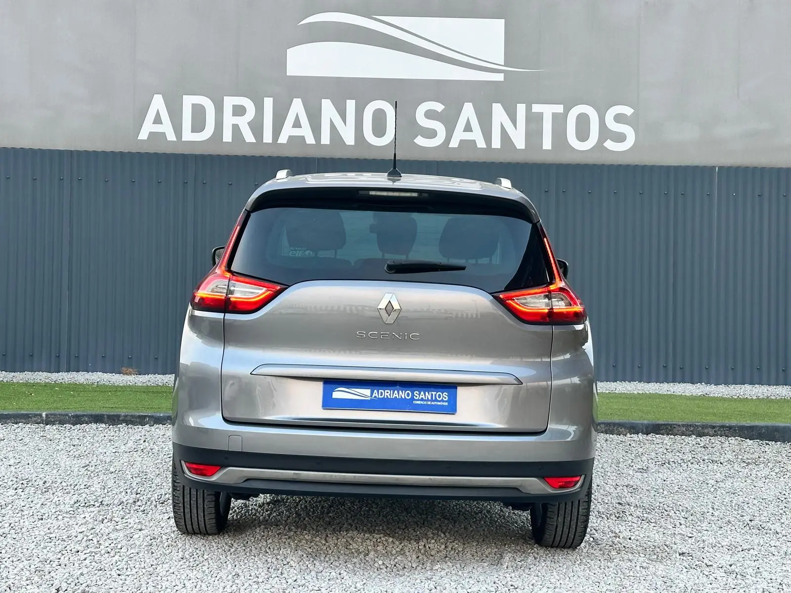 Renault Grand Scénic ENERGY dCi 110 EDC Business 5