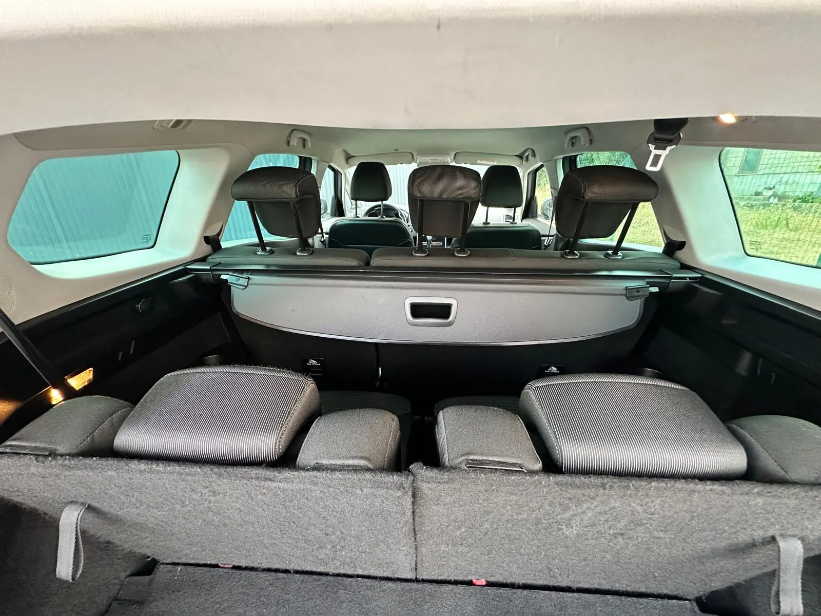 Renault Grand Scénic ENERGY dCi 110 EDC Business 10
