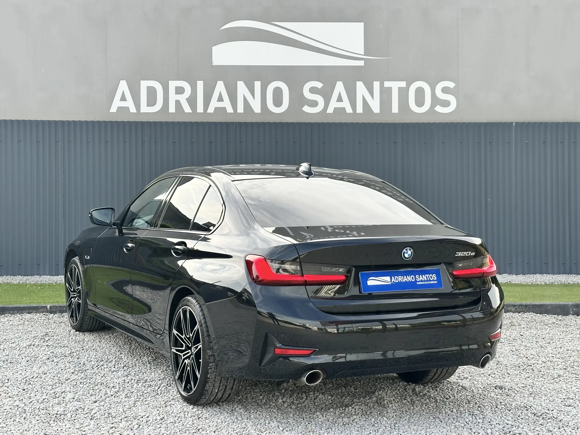 BMW 320 e Line Sport Auto 4