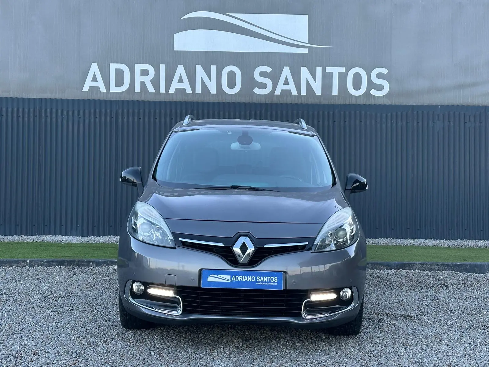 Renault Scénic 1.5 dCi Bose Edition SS 2